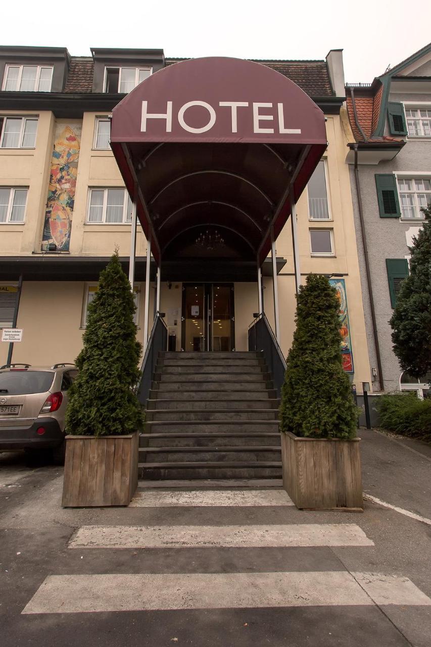 Central Hotel Loewen Feldkirch Exterior foto